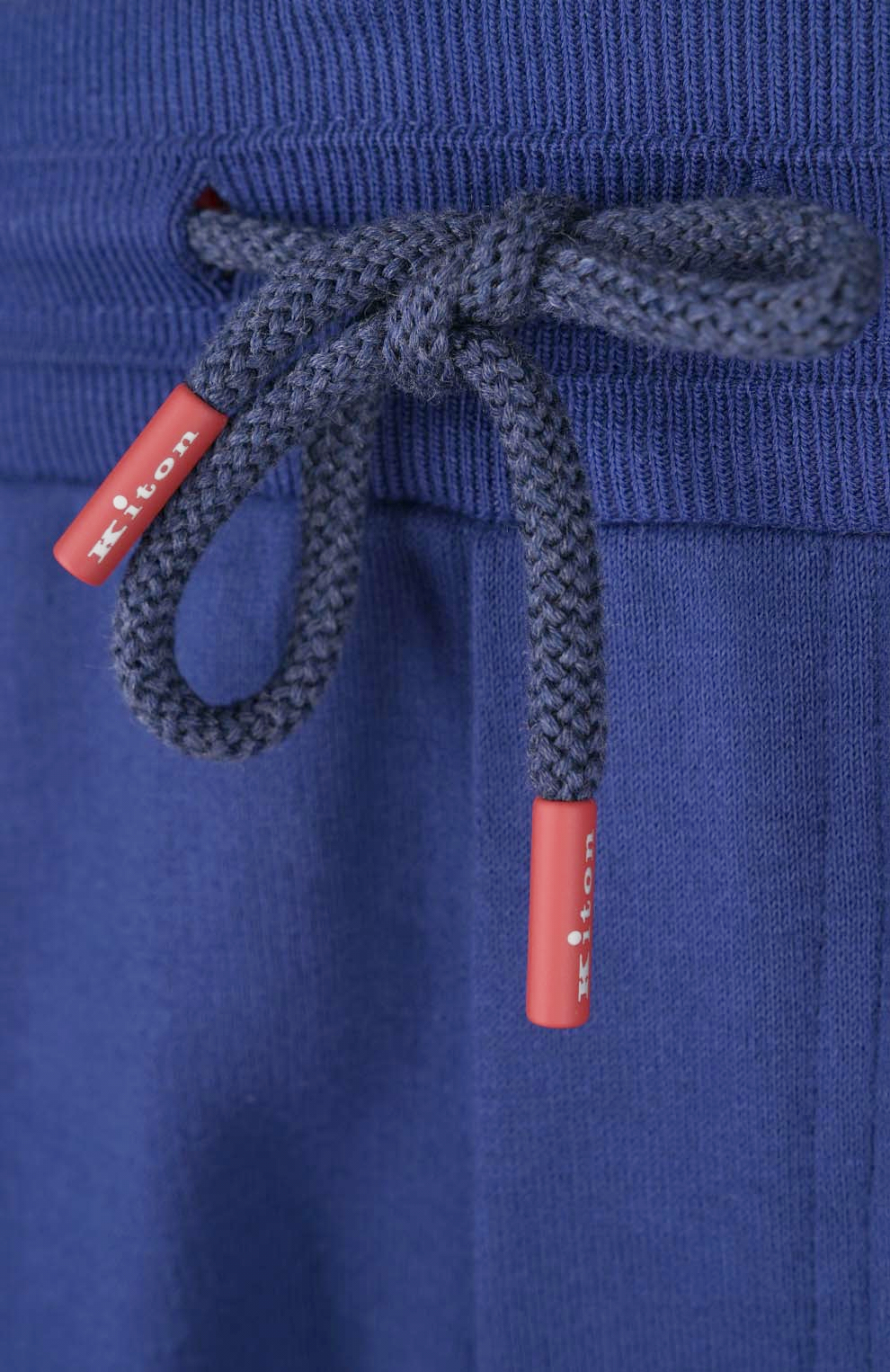 Хлопковый спортивный костюм