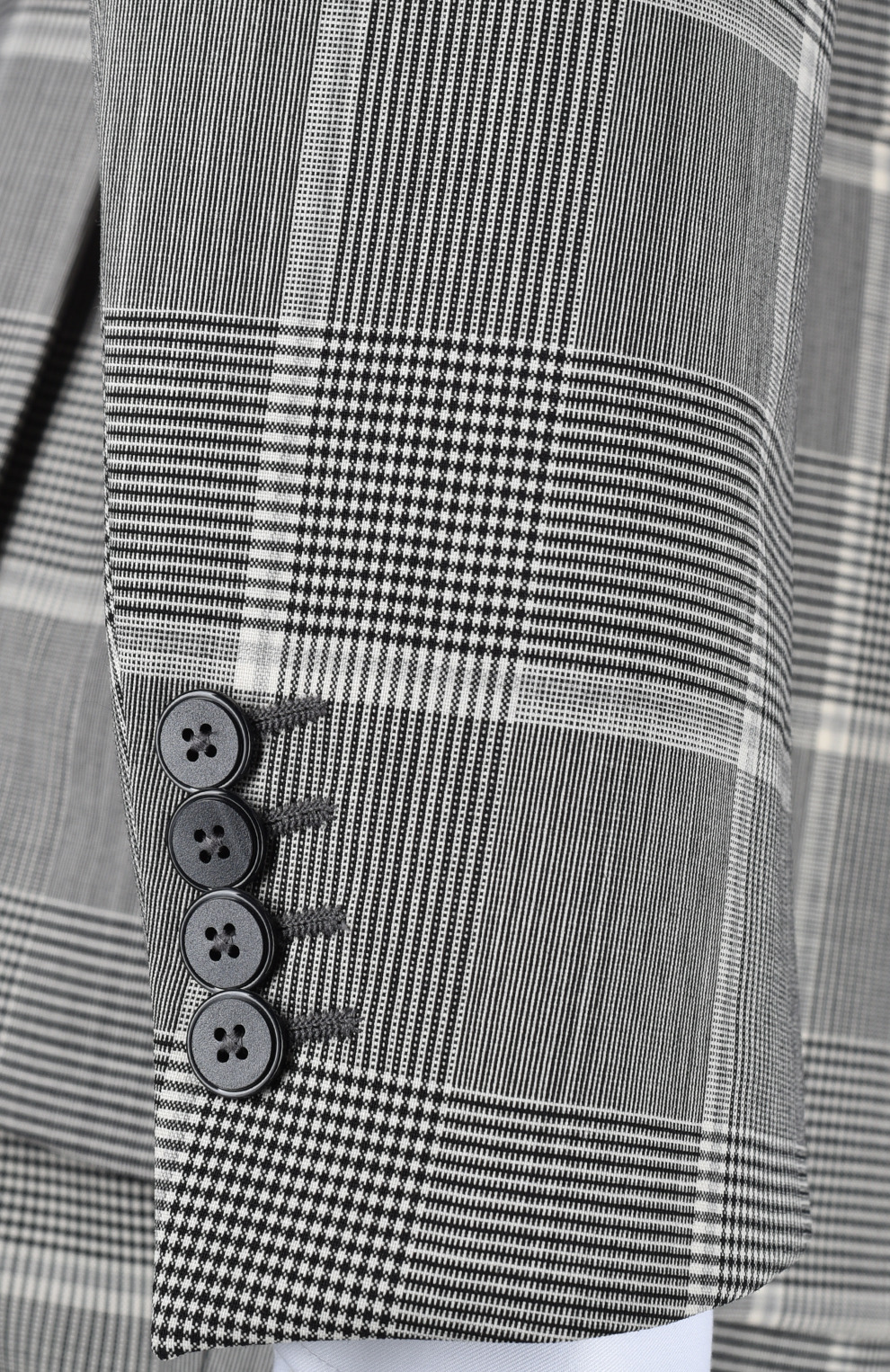 Шерстяной однобортный костюм в клетку