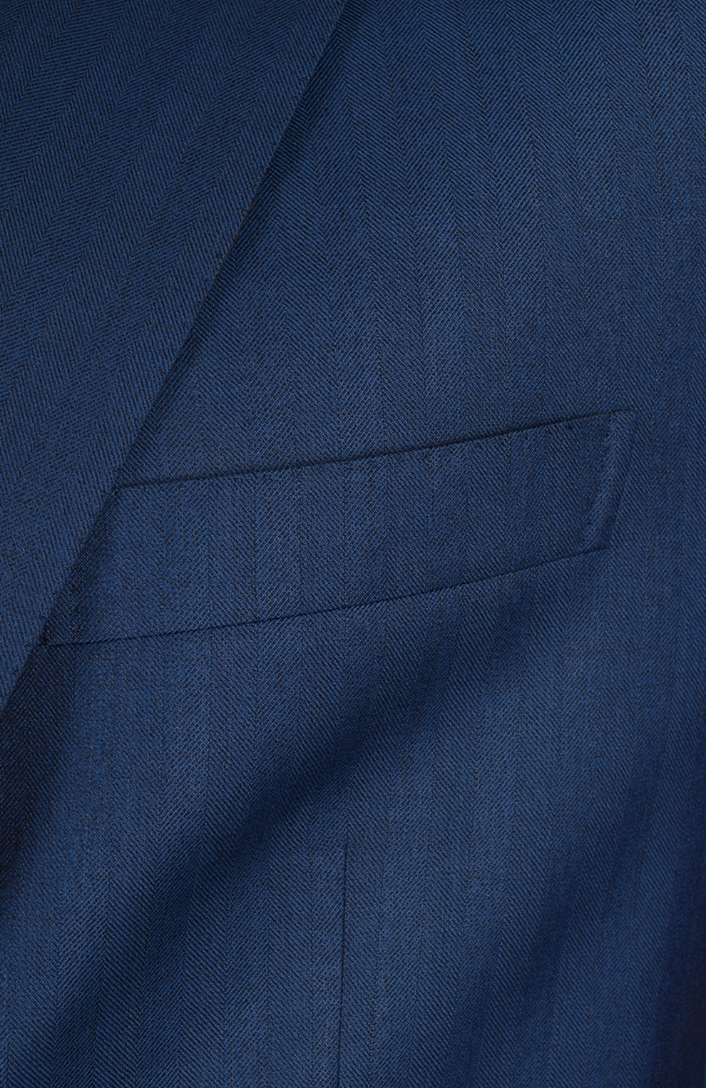 Шерстяной костюм с пиджаком на двух пуговицах