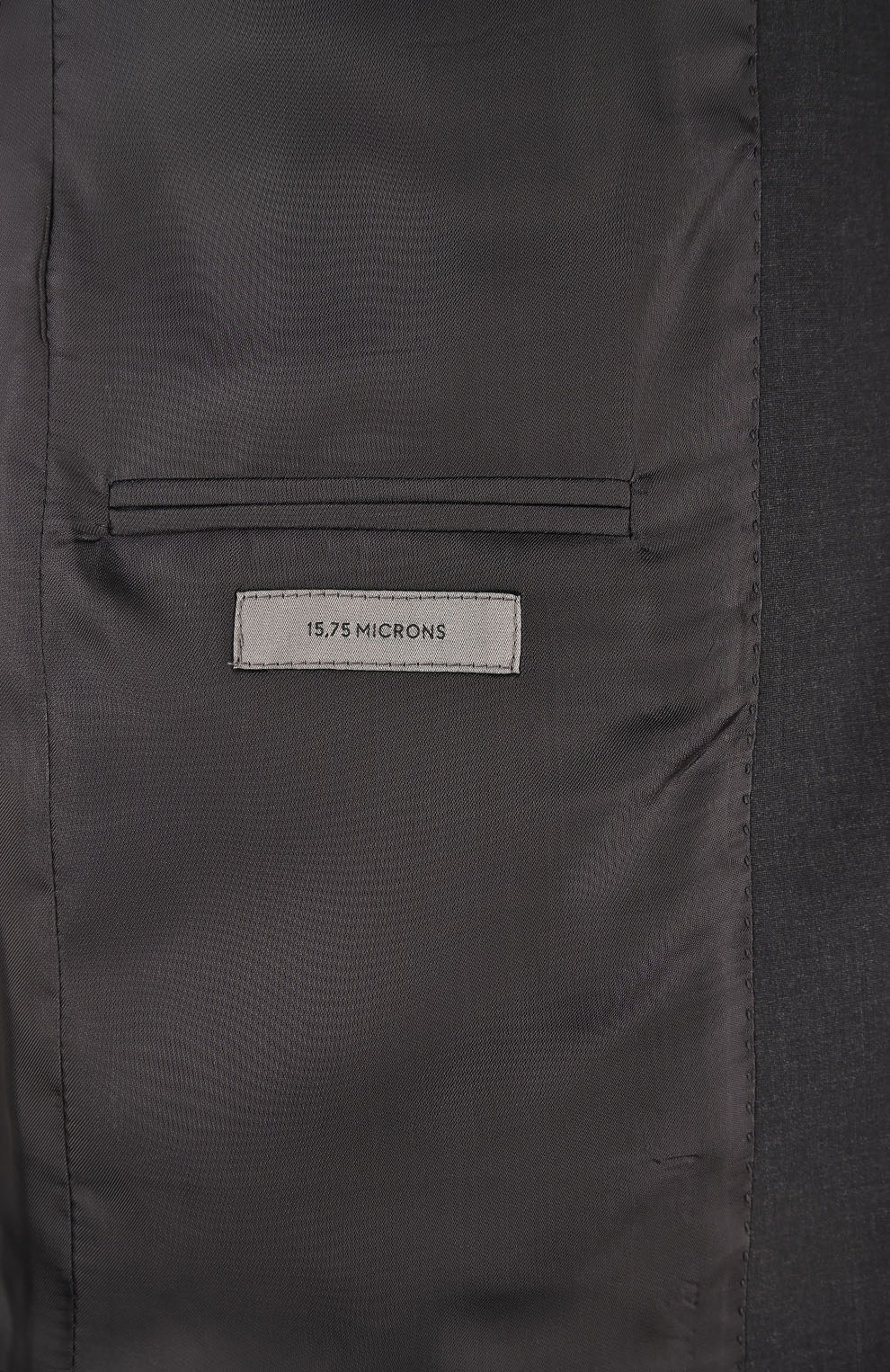 Шерстяной однобортный костюм