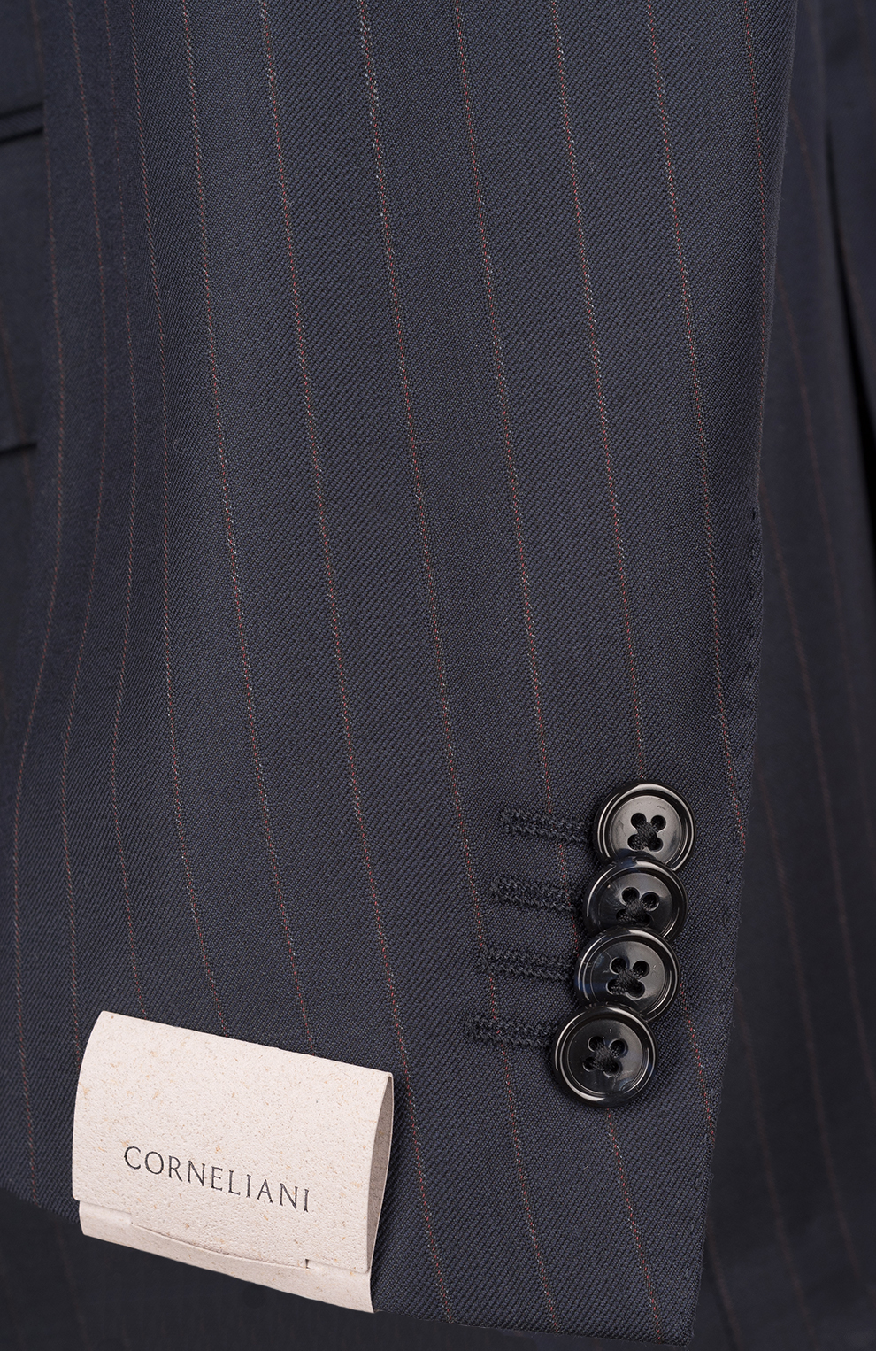 Шерстяной костюм-тройка в полоску