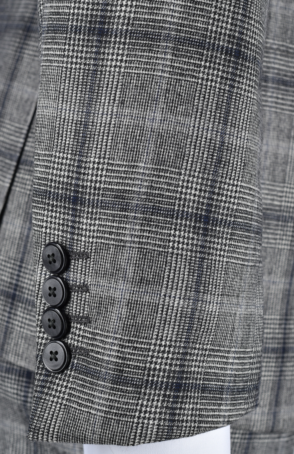 Шерстяной однобортный костюм в клетку