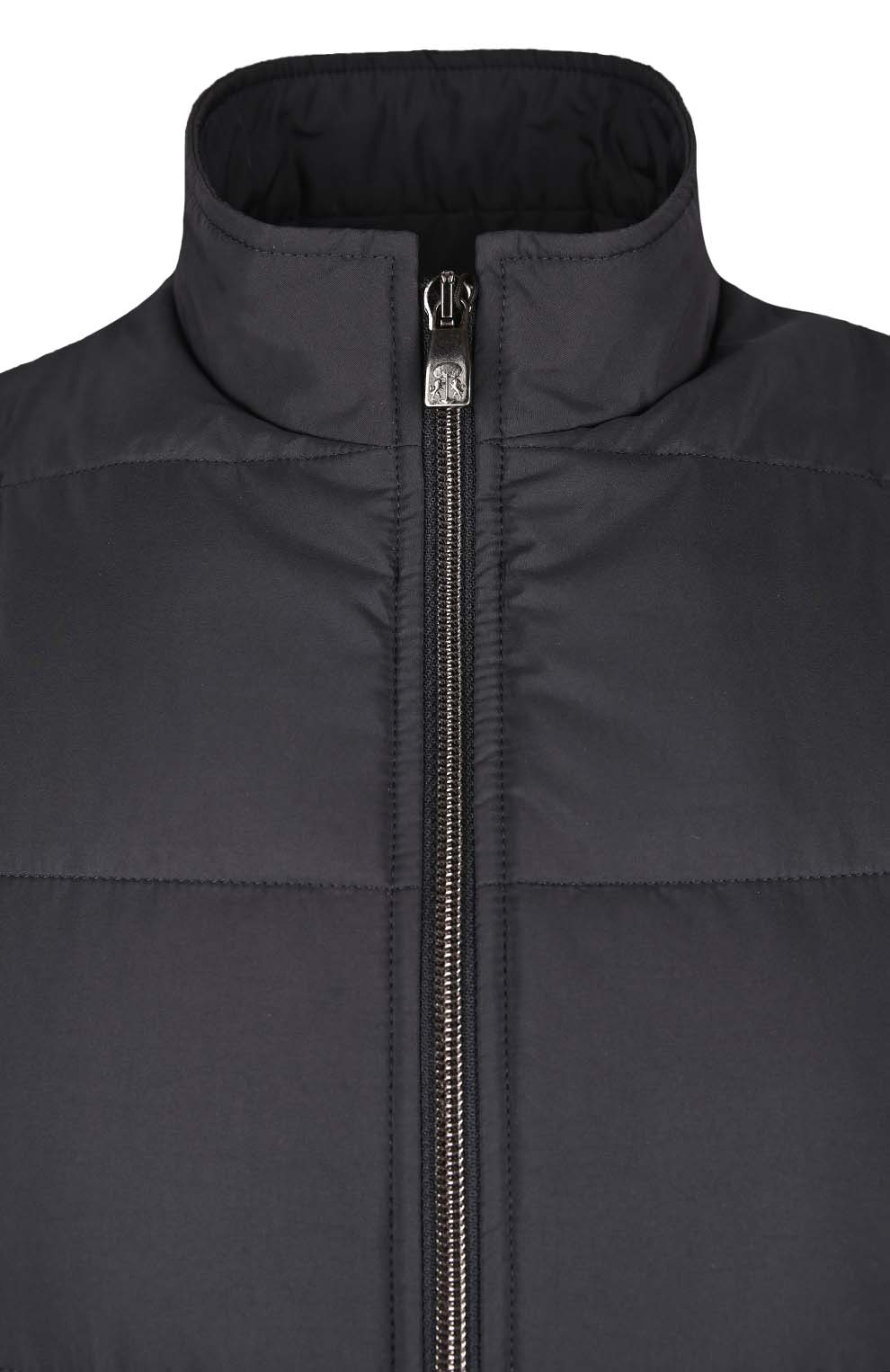 Тонкий жилет