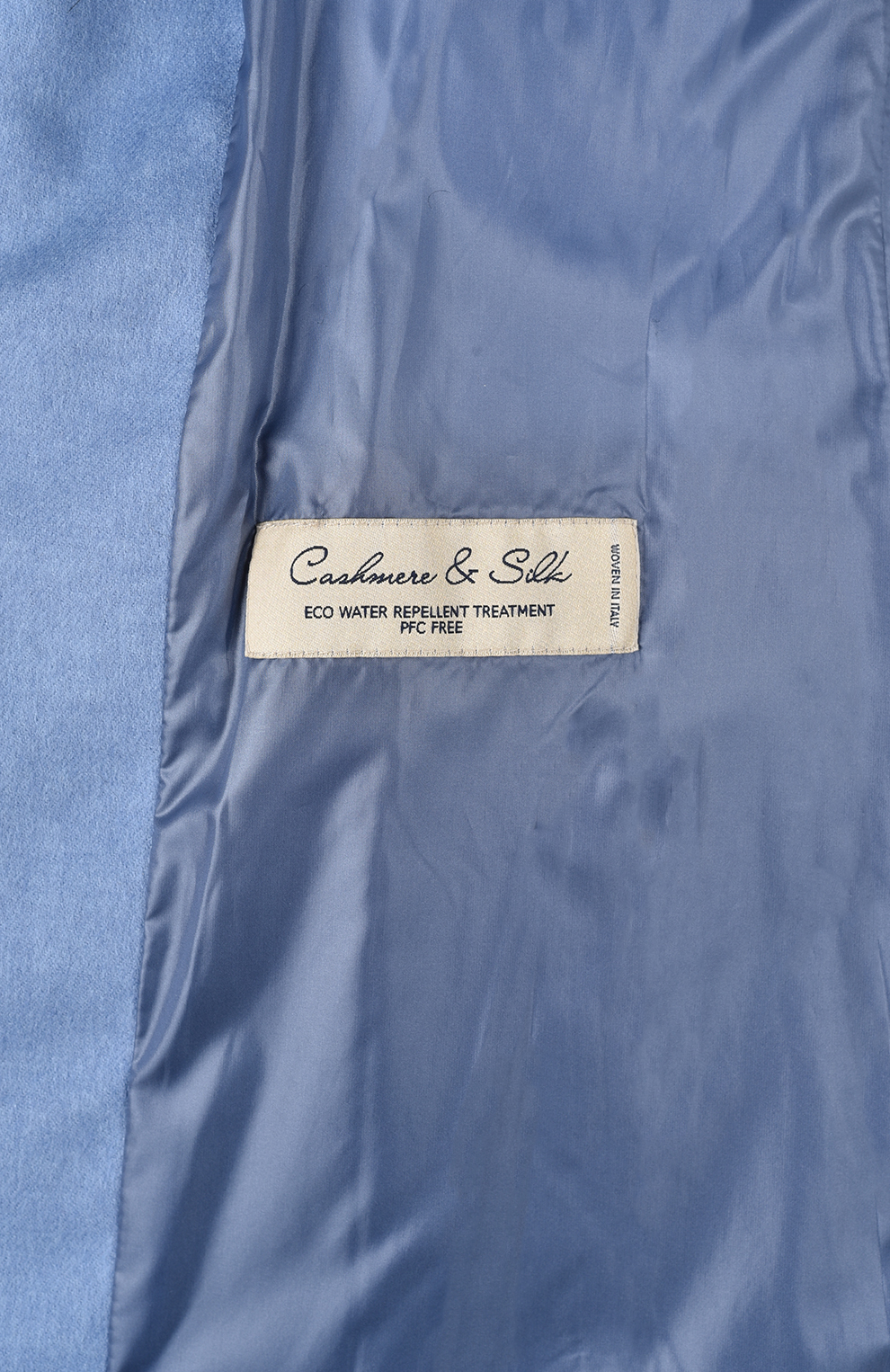 Пуховик из смеси шёлка и кашемира с меховым воротником