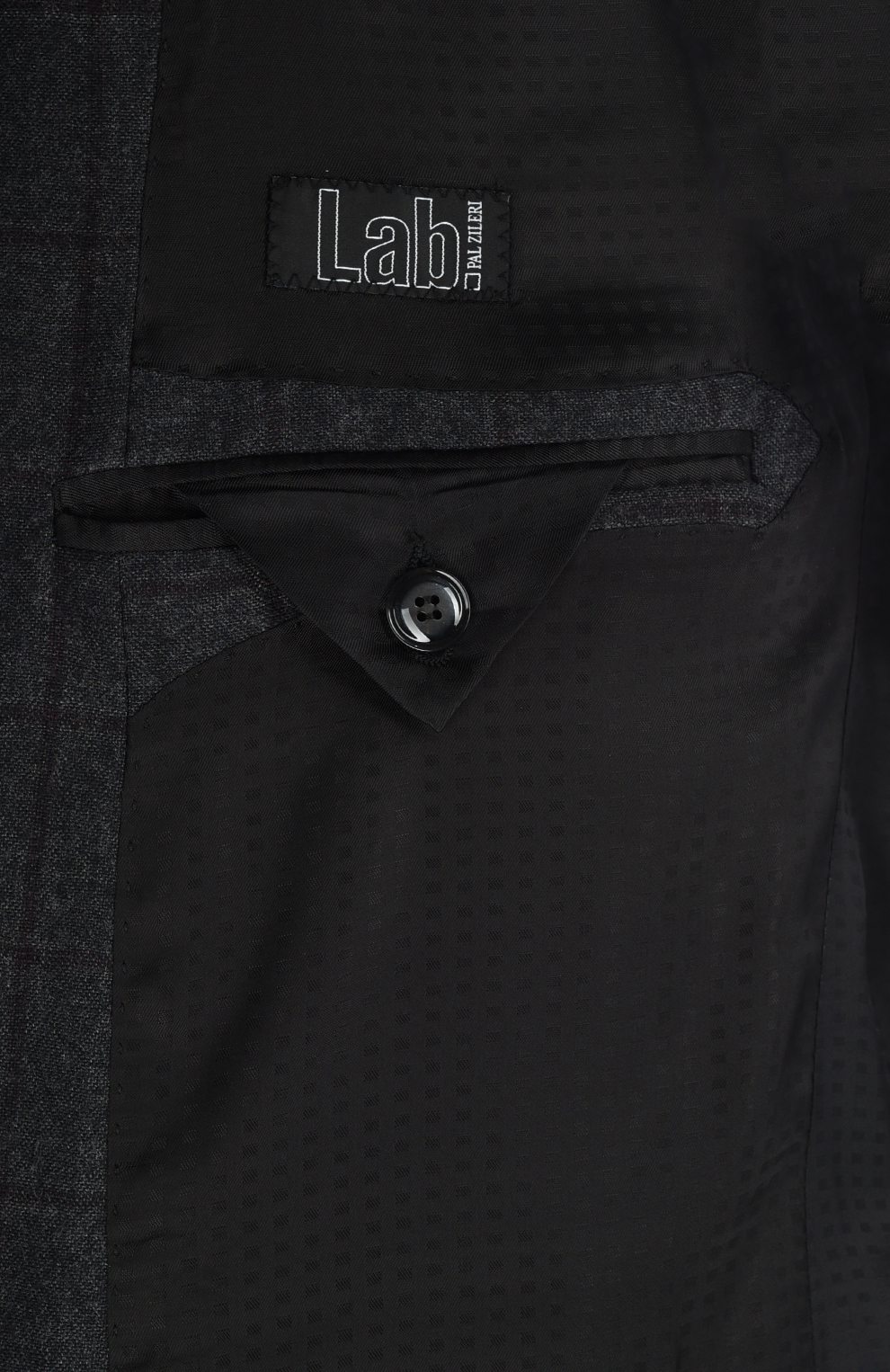 Шерстяной однобортный костюм в клетку