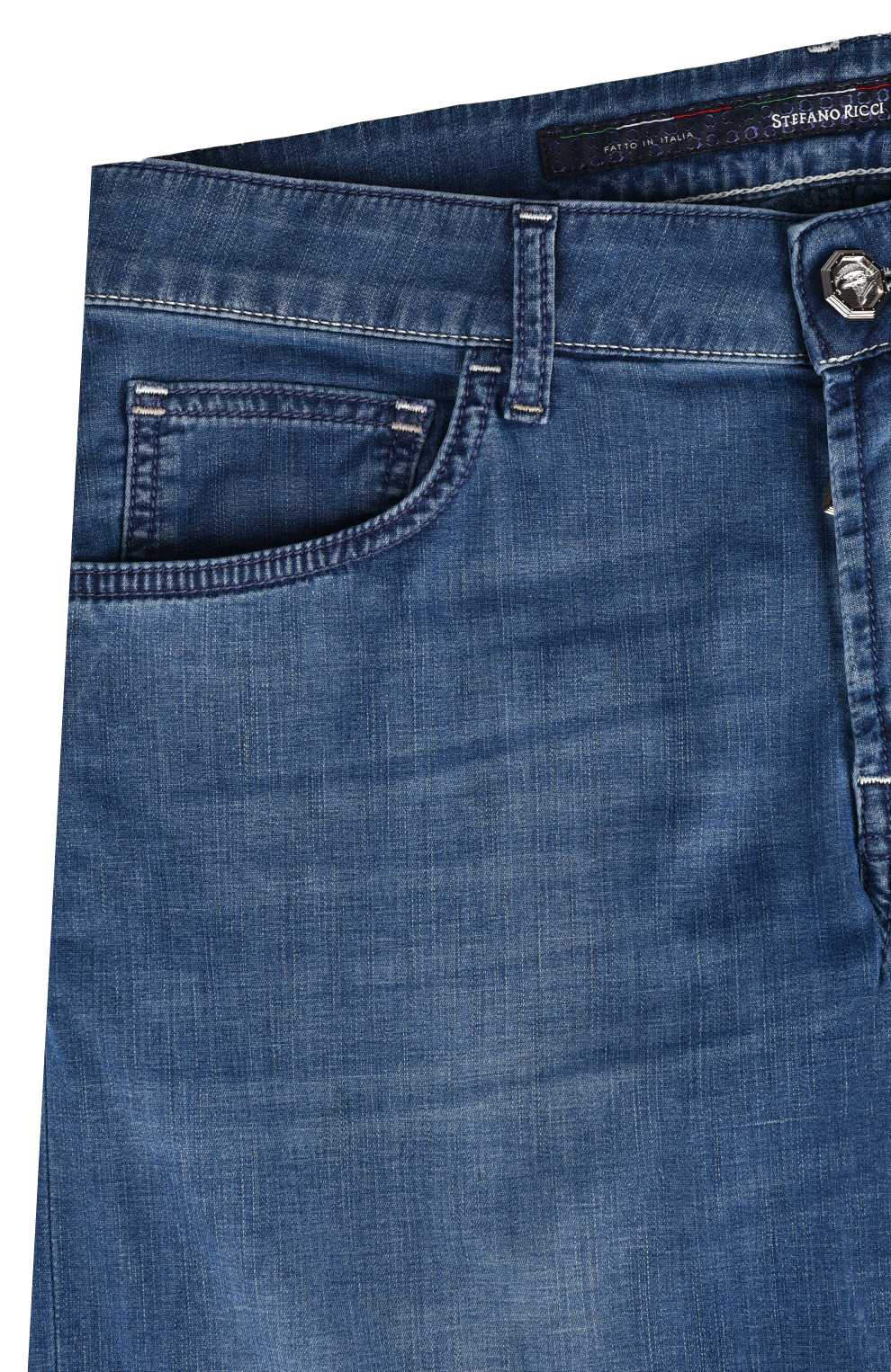 Джинсы с вышивкой на заднем кармане