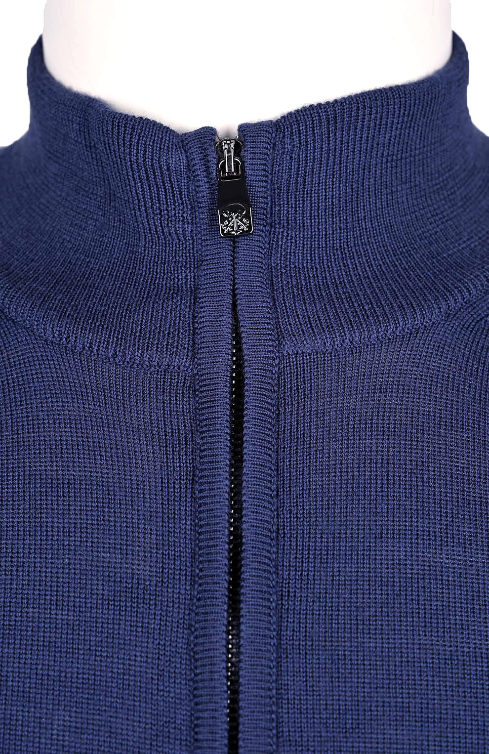 Кардиган из вирджинской шерсти