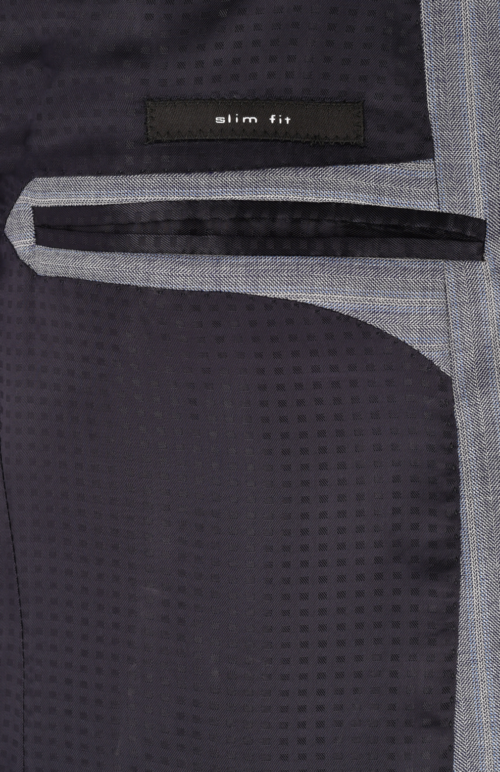 Шерстяной однобортный костюм в полоску