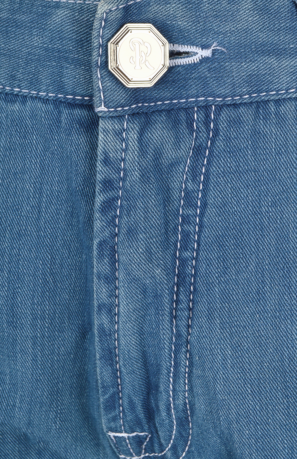 Джинсы с контрастной строчкой