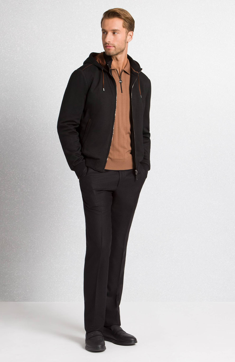 Шерстяная куртка-блузон с капюшоном