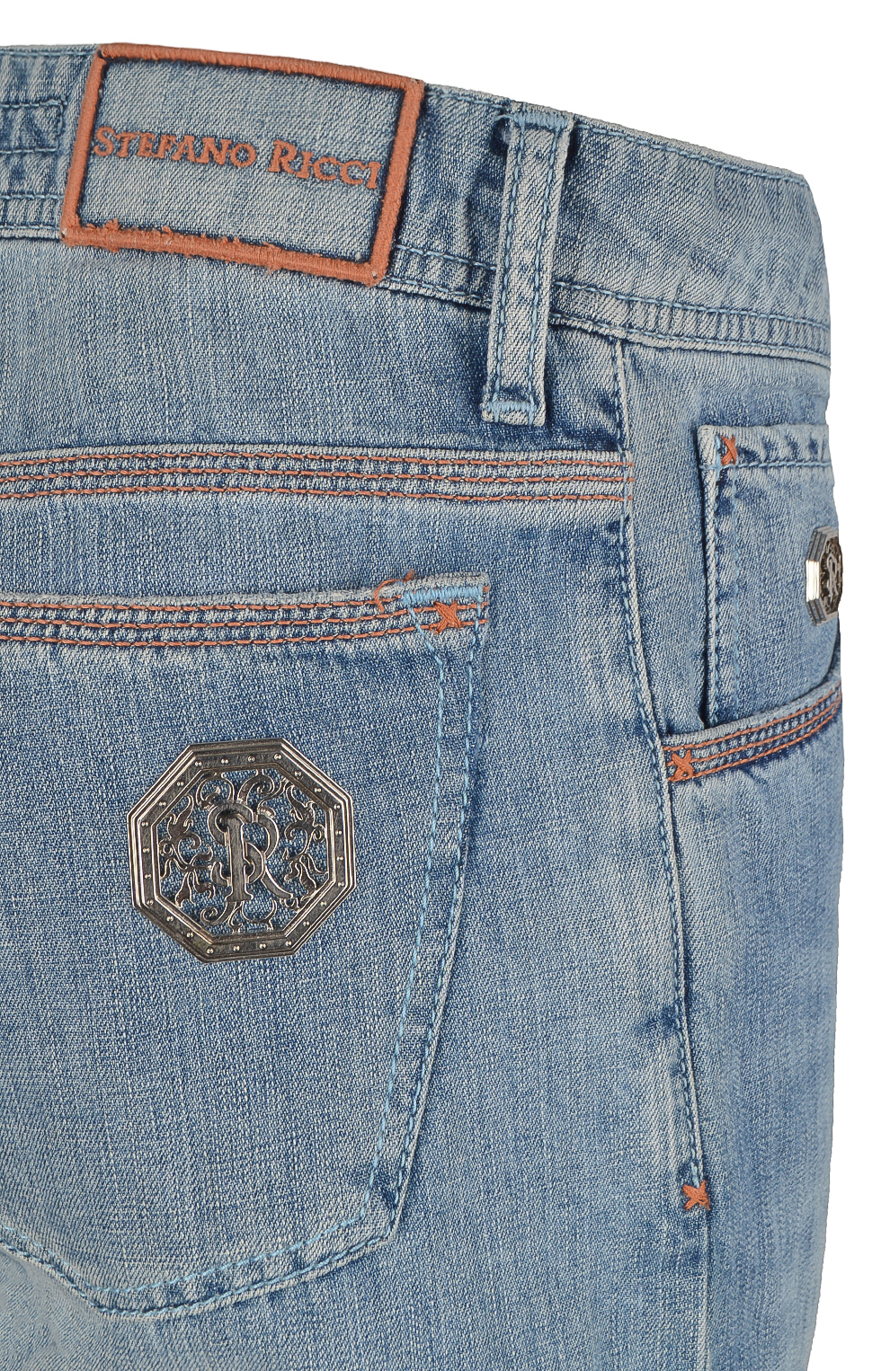 Джинсы с контрастной строчкой