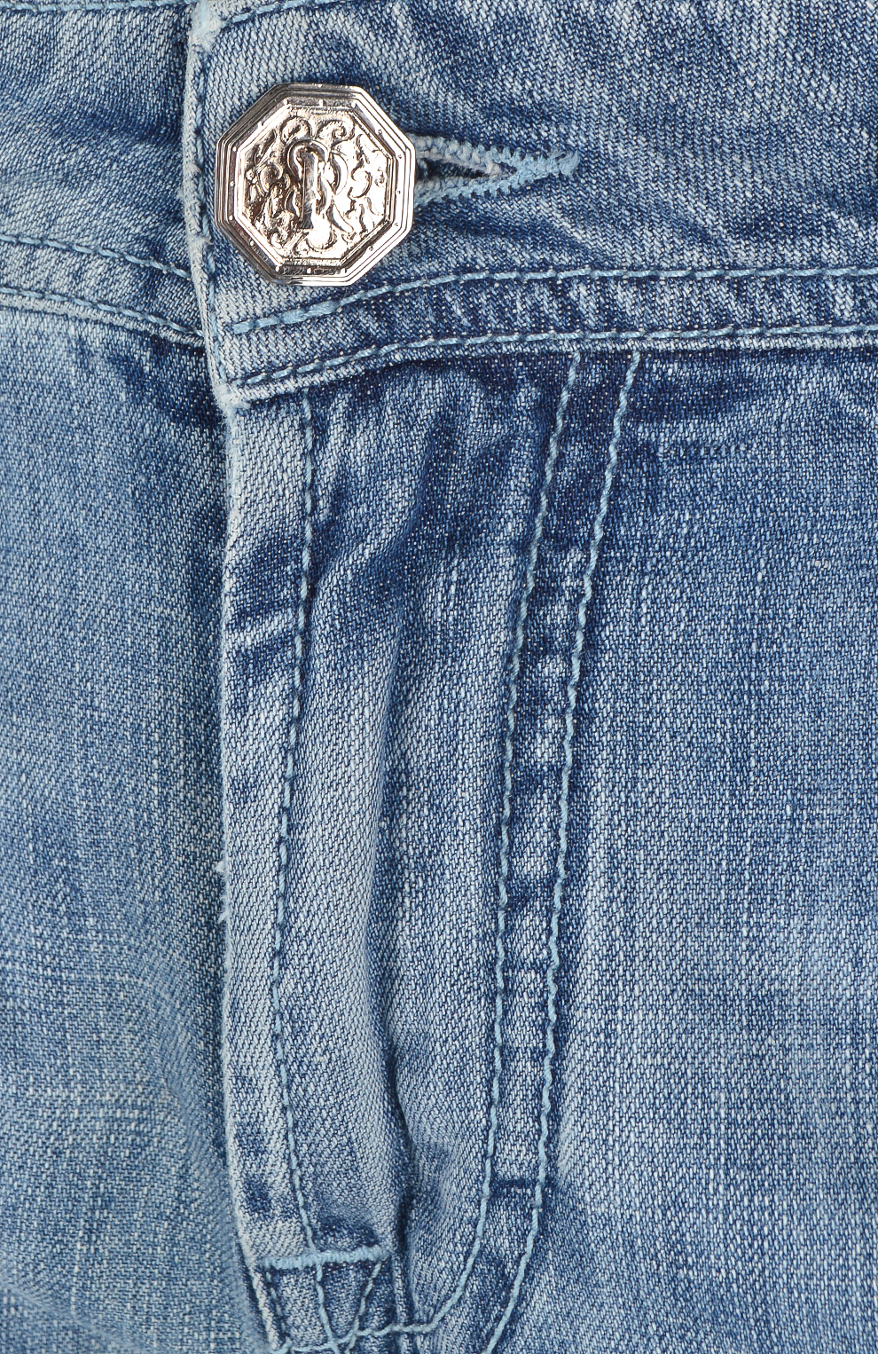 Джинсы с контрастной строчкой