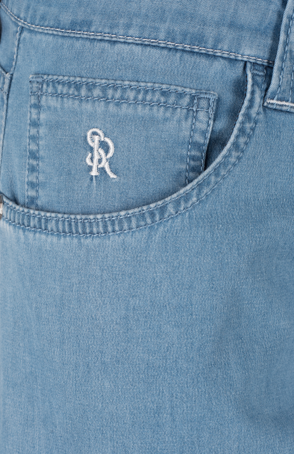 Джинсы прямого кроя