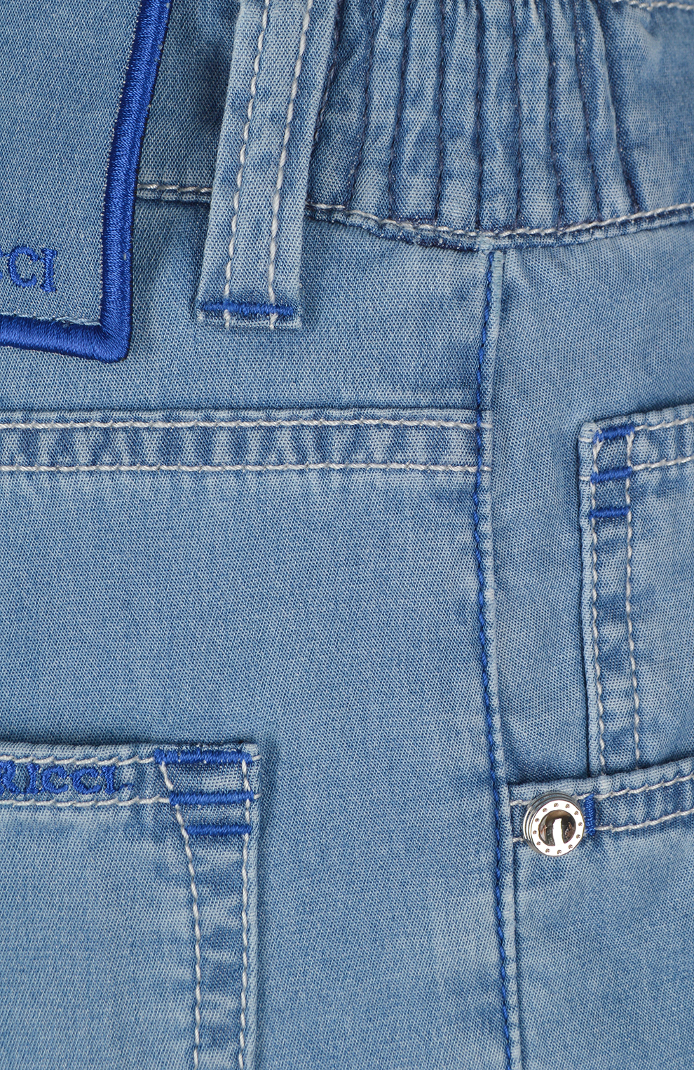 Джинсы с эластичным поясом