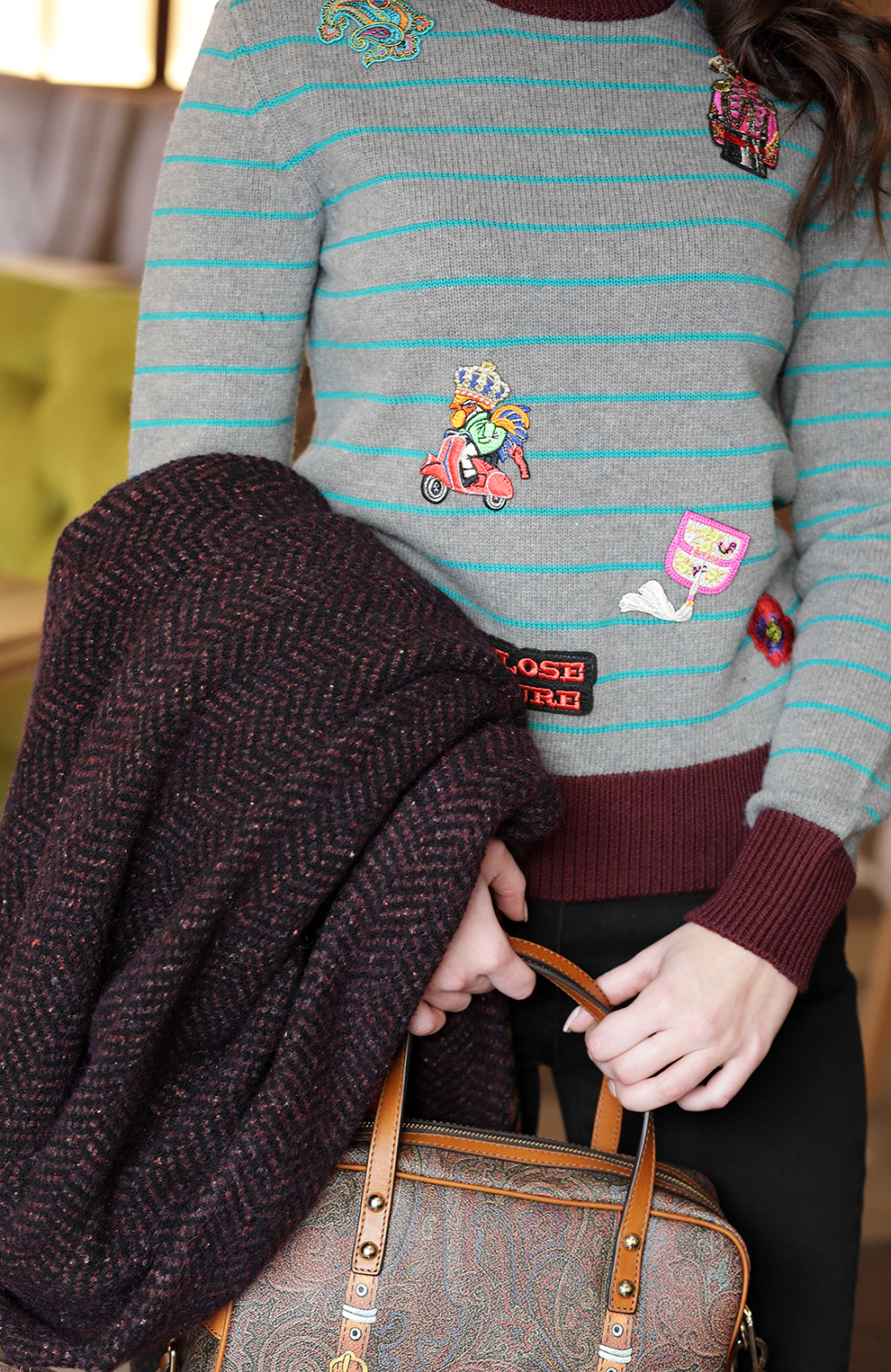 Шерстяной джемпер с аппликациями