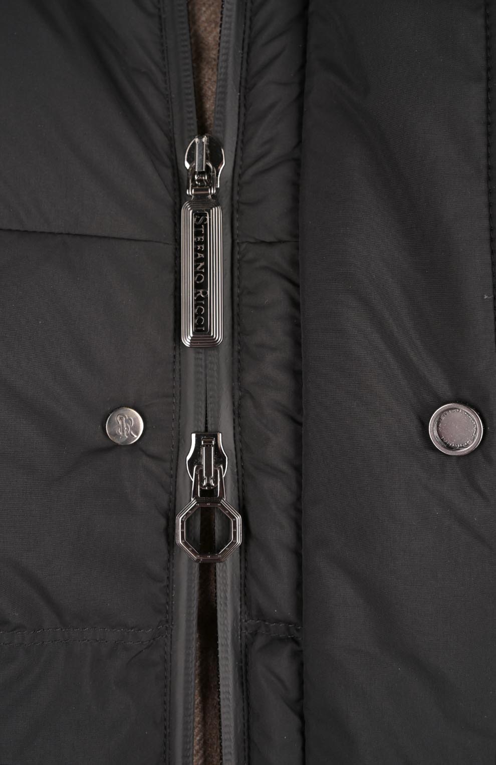 Пуховой жилет