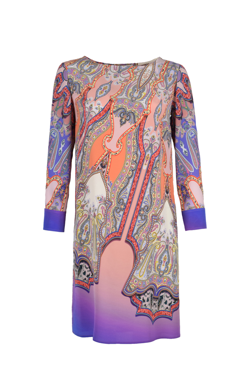 Платье из шёлка прямого кроя