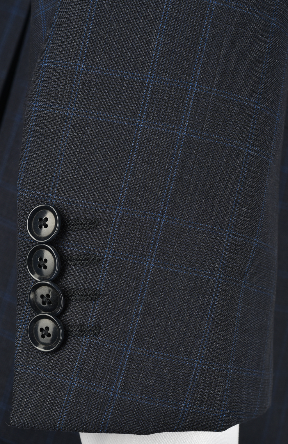 Шерстяной однобортный костюм в клетку