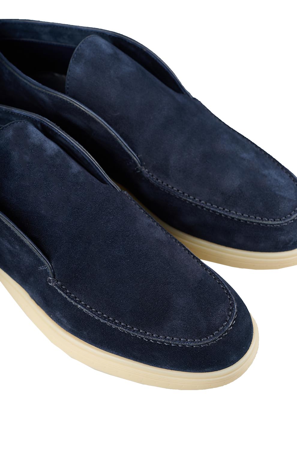 Замшевые ботинки без шнуровки