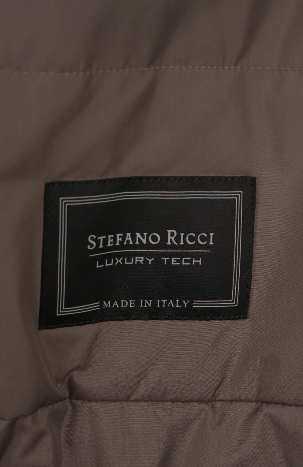 Пуховой жилет