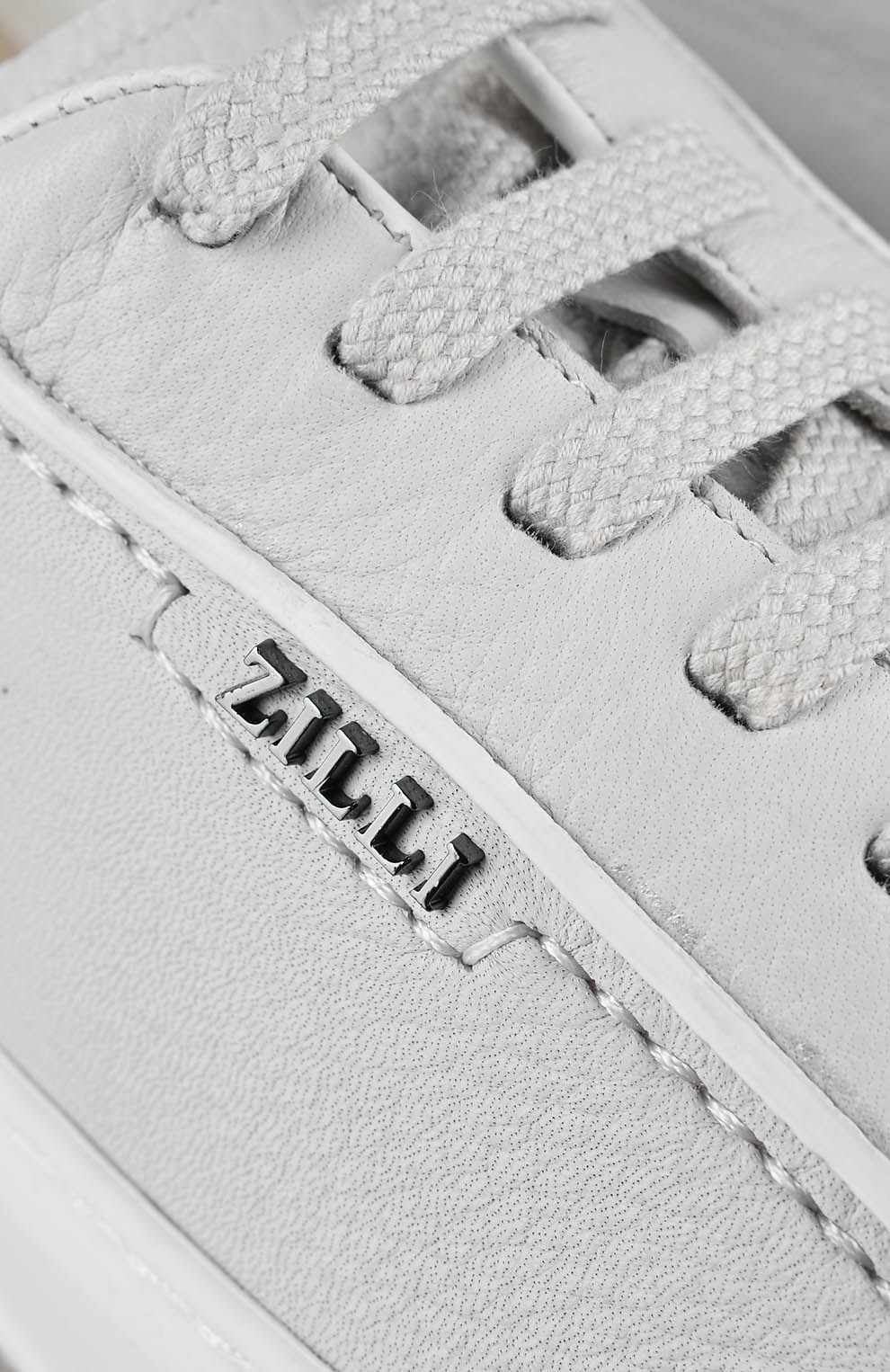 Кожаные кеды