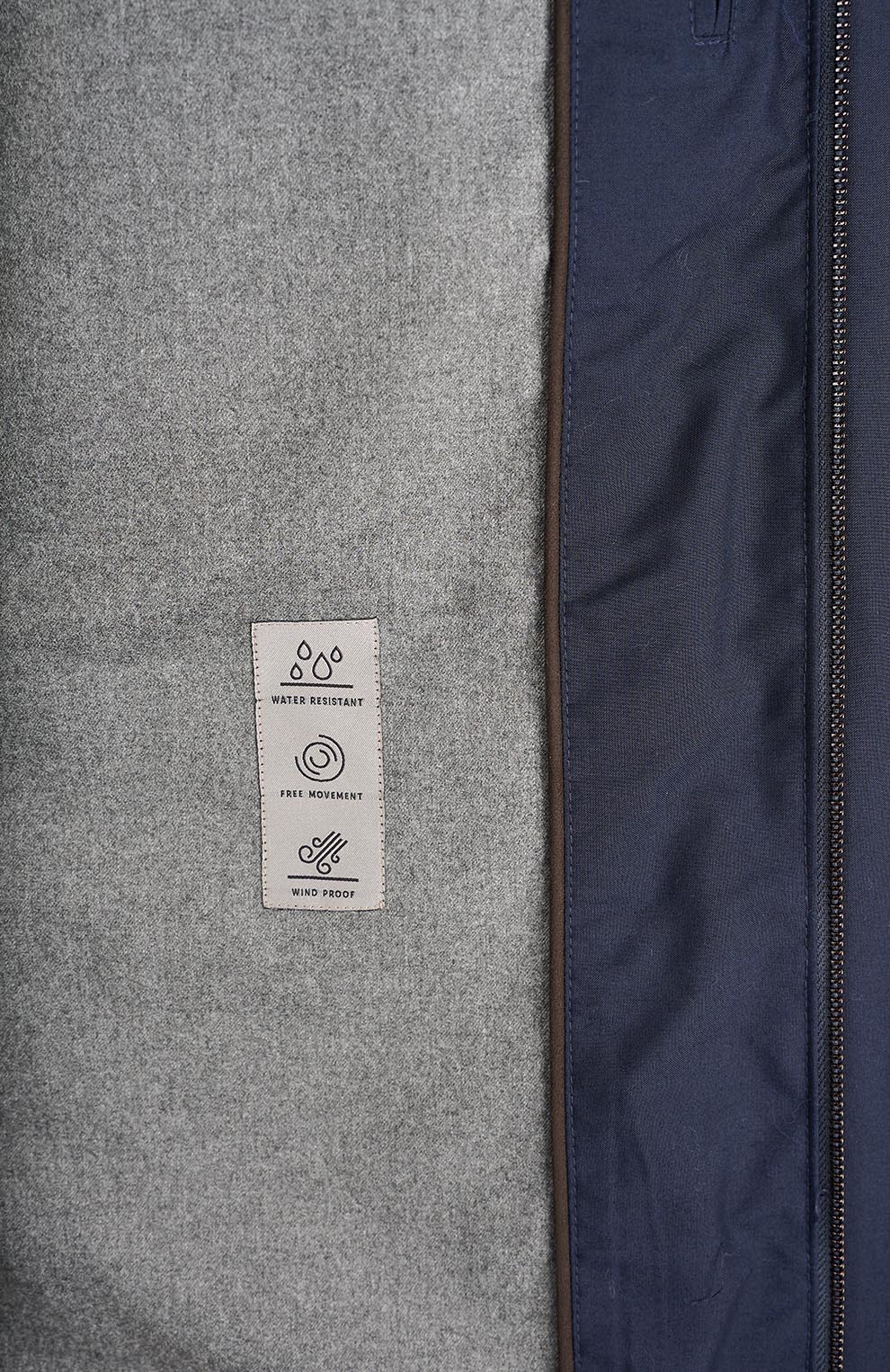 Пуховик с воротником-стойкой