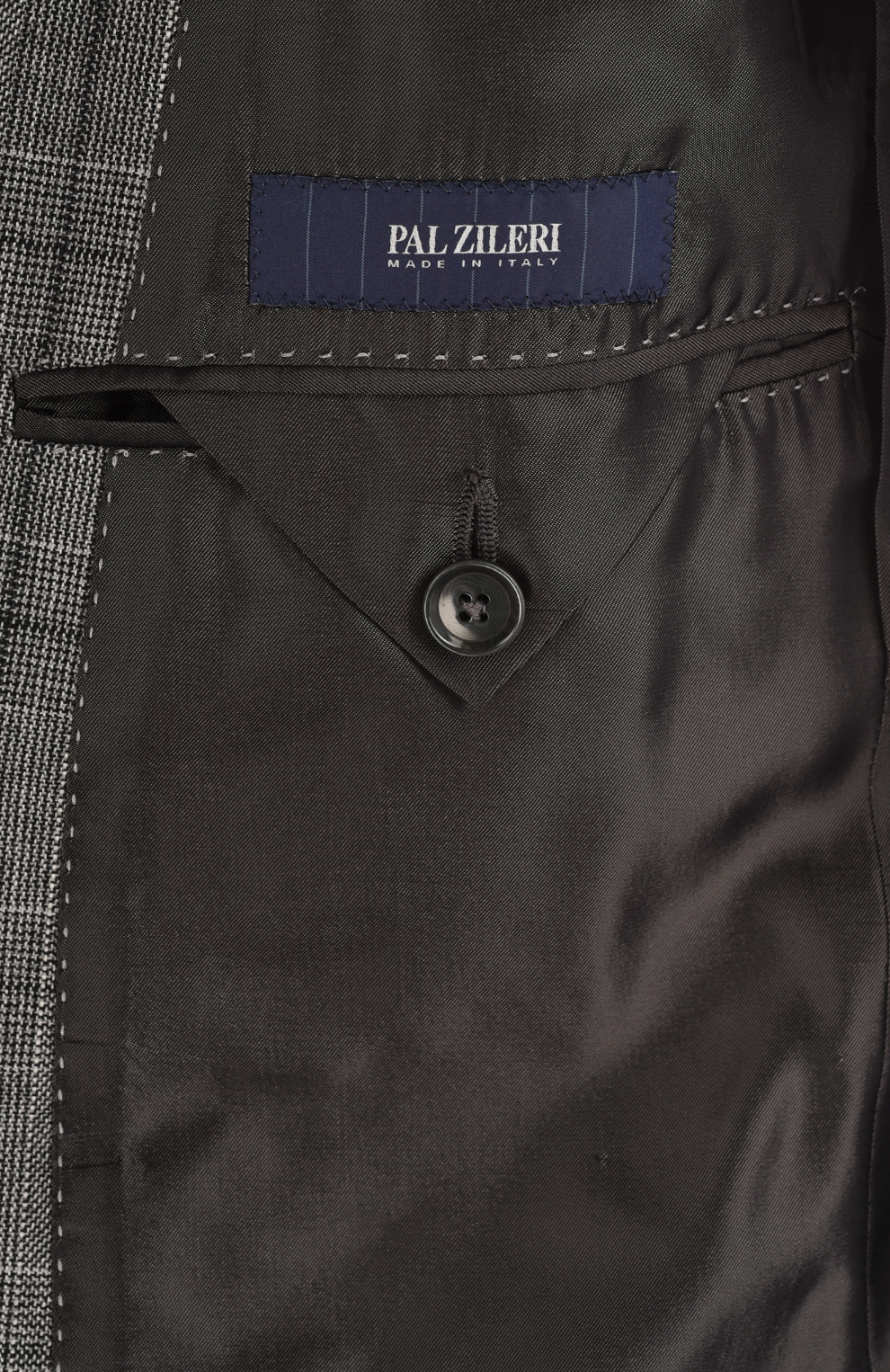 Шерстяной однобортный костюм в клетку