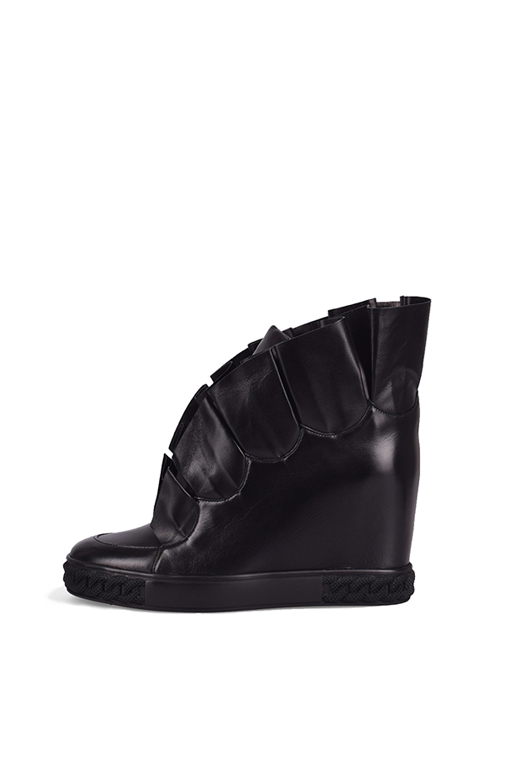 кроссовки 'Nuse' на танкетке