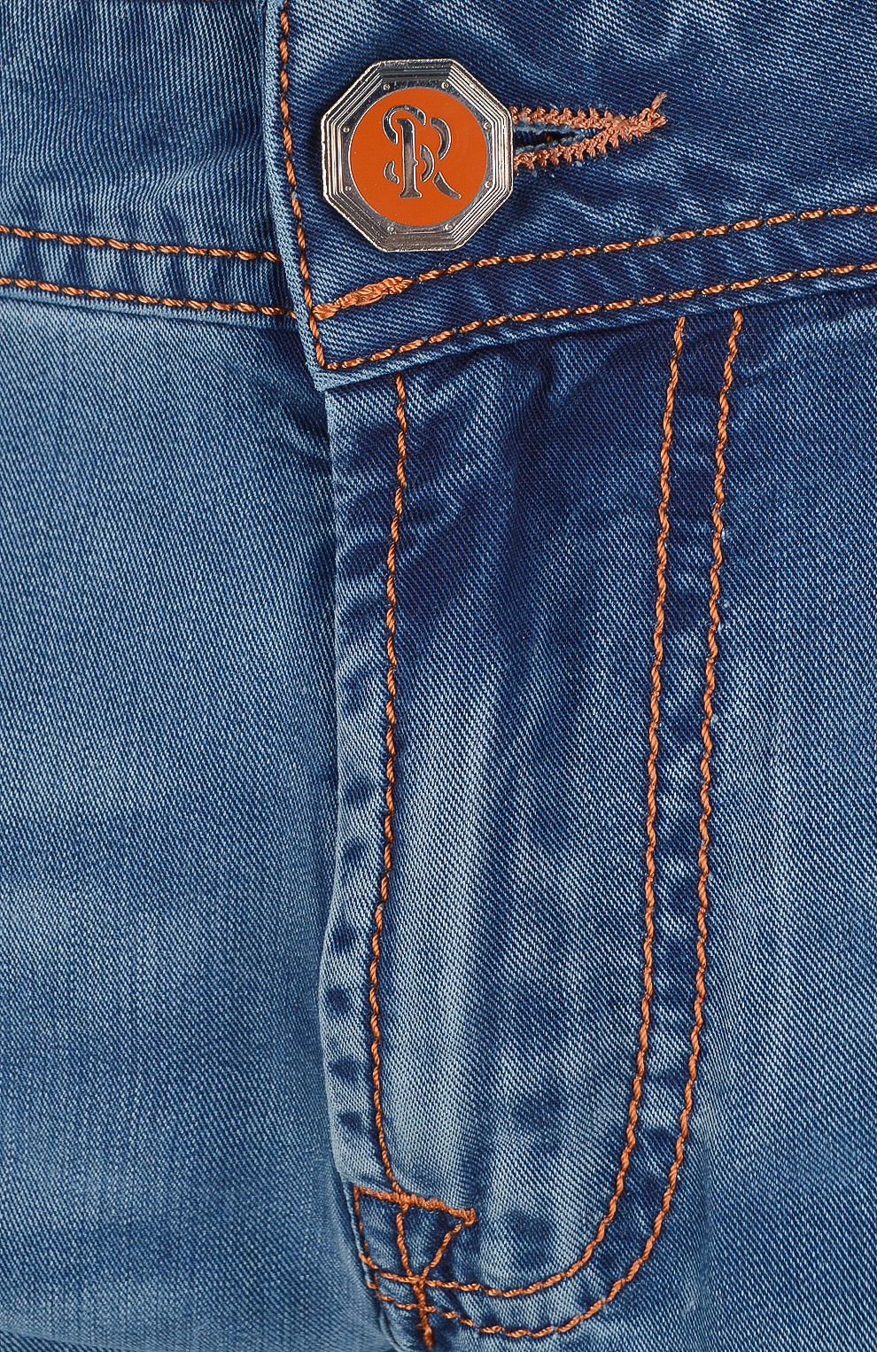 Джинсы с контрастной строчкой