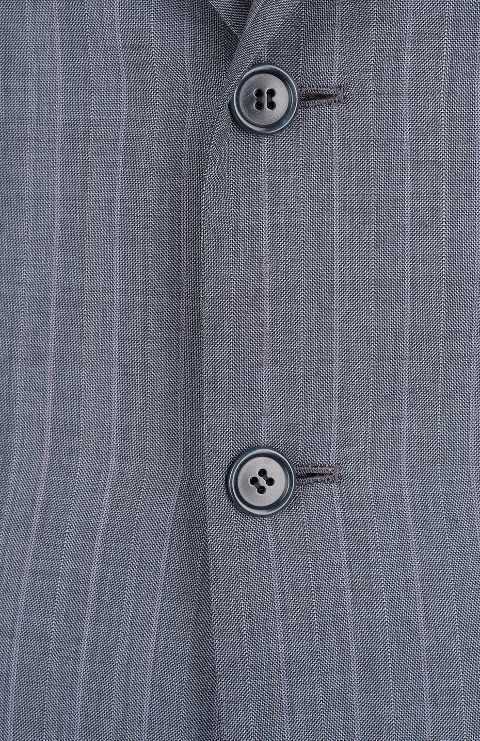 Шерстяной однобортный костюм в полоску