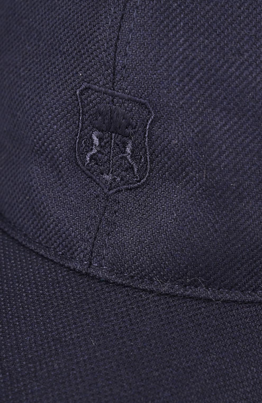 Бейсболка из шёлка и шерсти