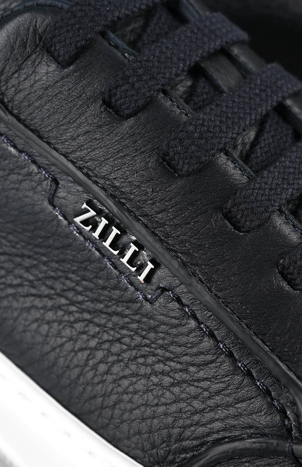 Кожаные кеды