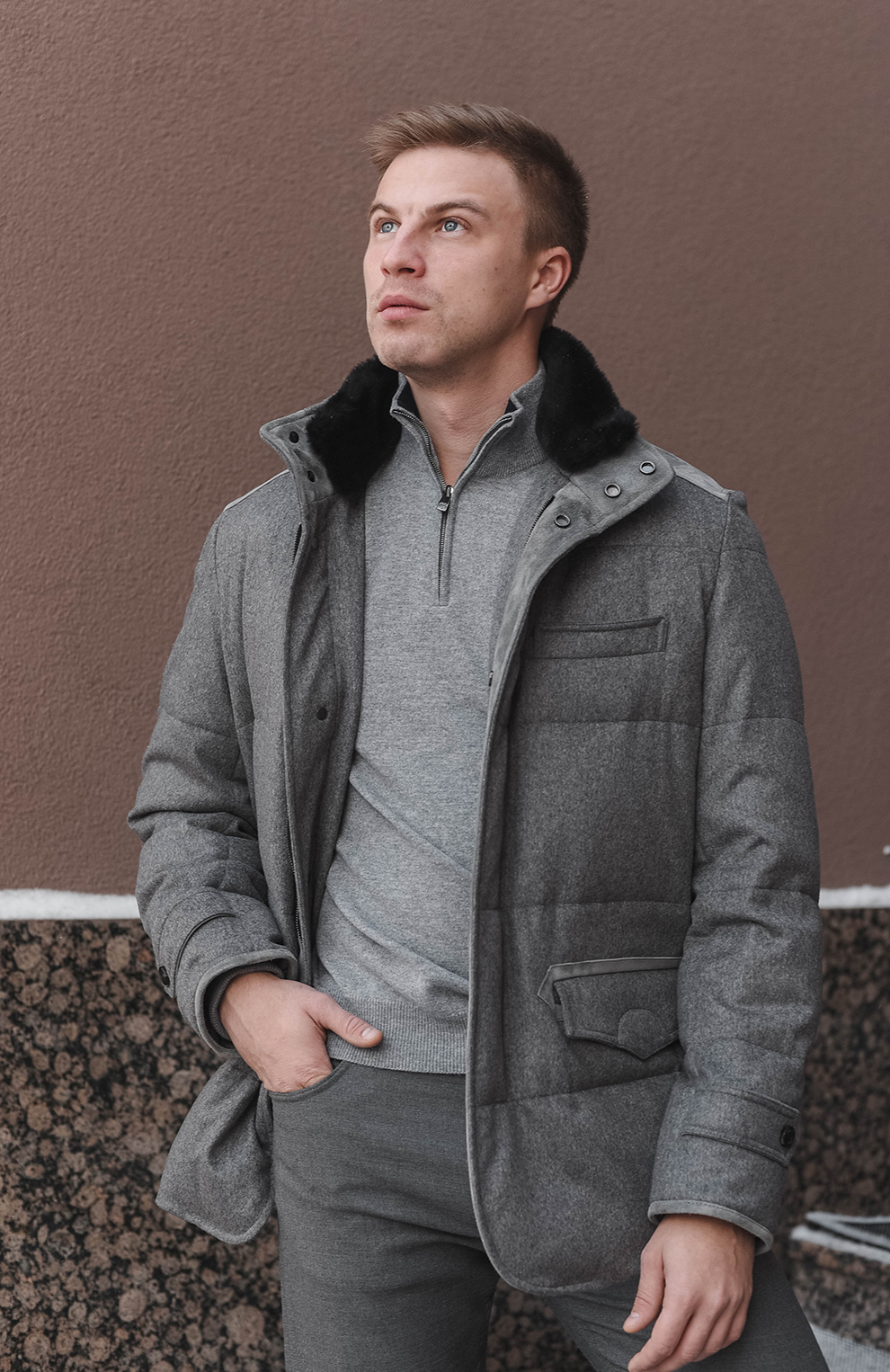 Кашемировый пуховик с воротником-стойкой