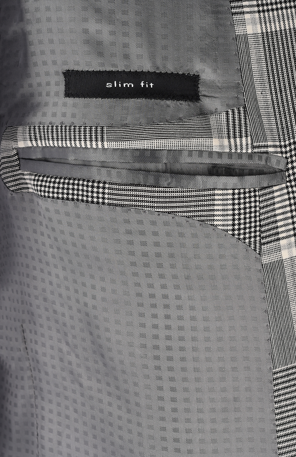 Шерстяной однобортный костюм в клетку