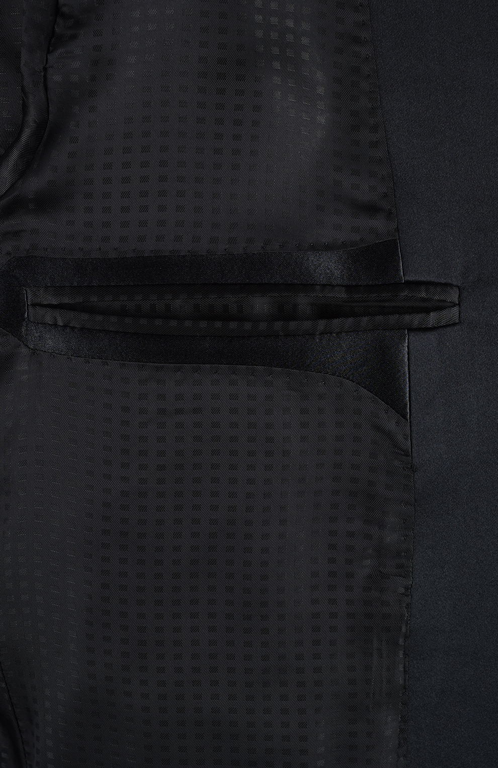 Классический костюм