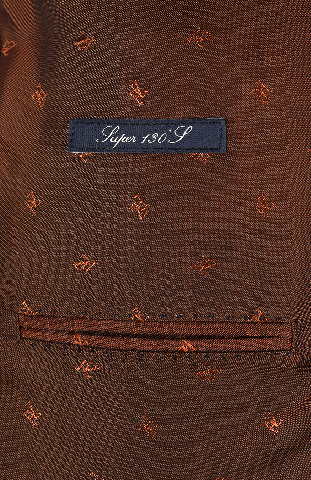 Шерстяной однобортный костюм в клетку