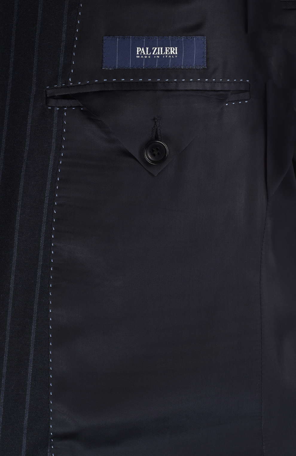 Шерстяной однобортный костюм в полоску