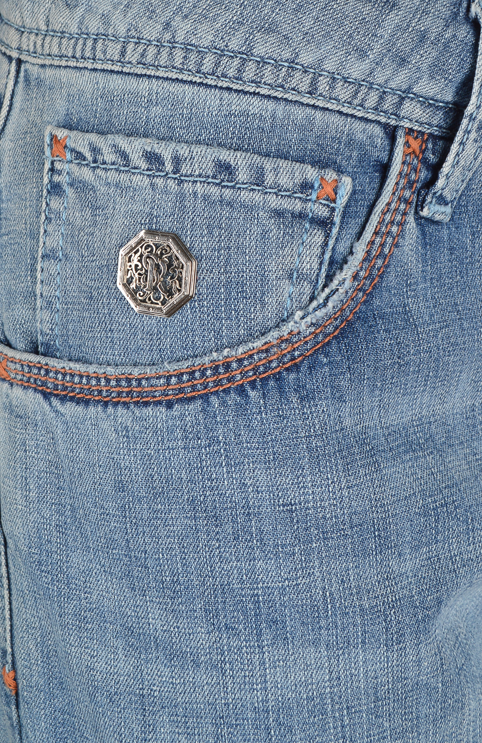 Джинсы с контрастной строчкой