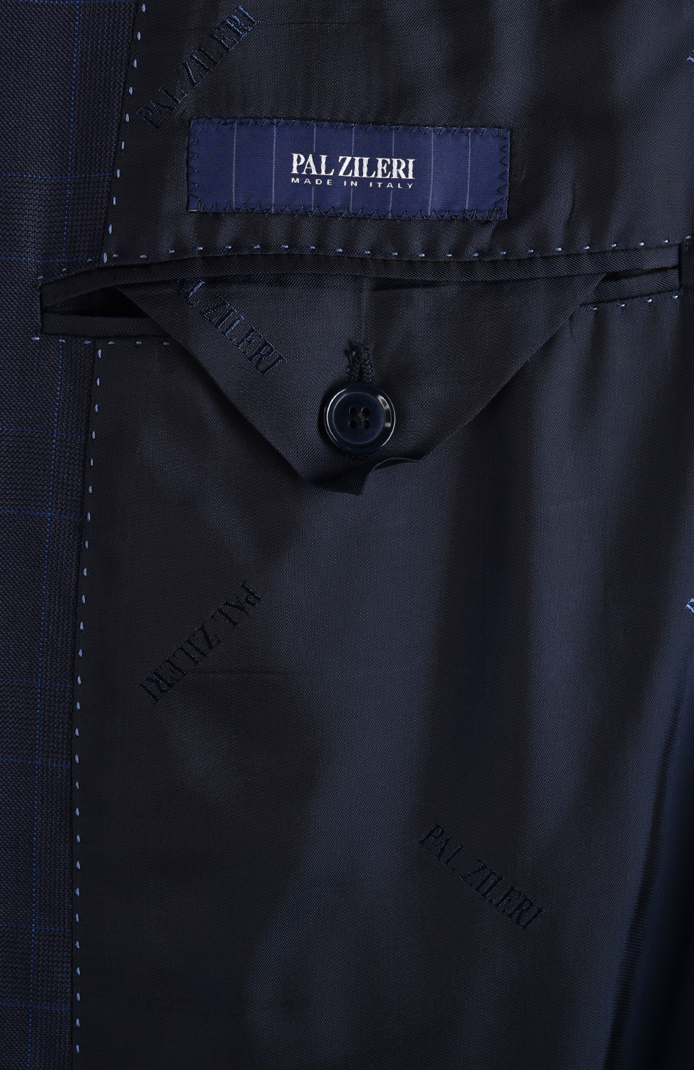 Шерстяной однобортный костюм в клетку