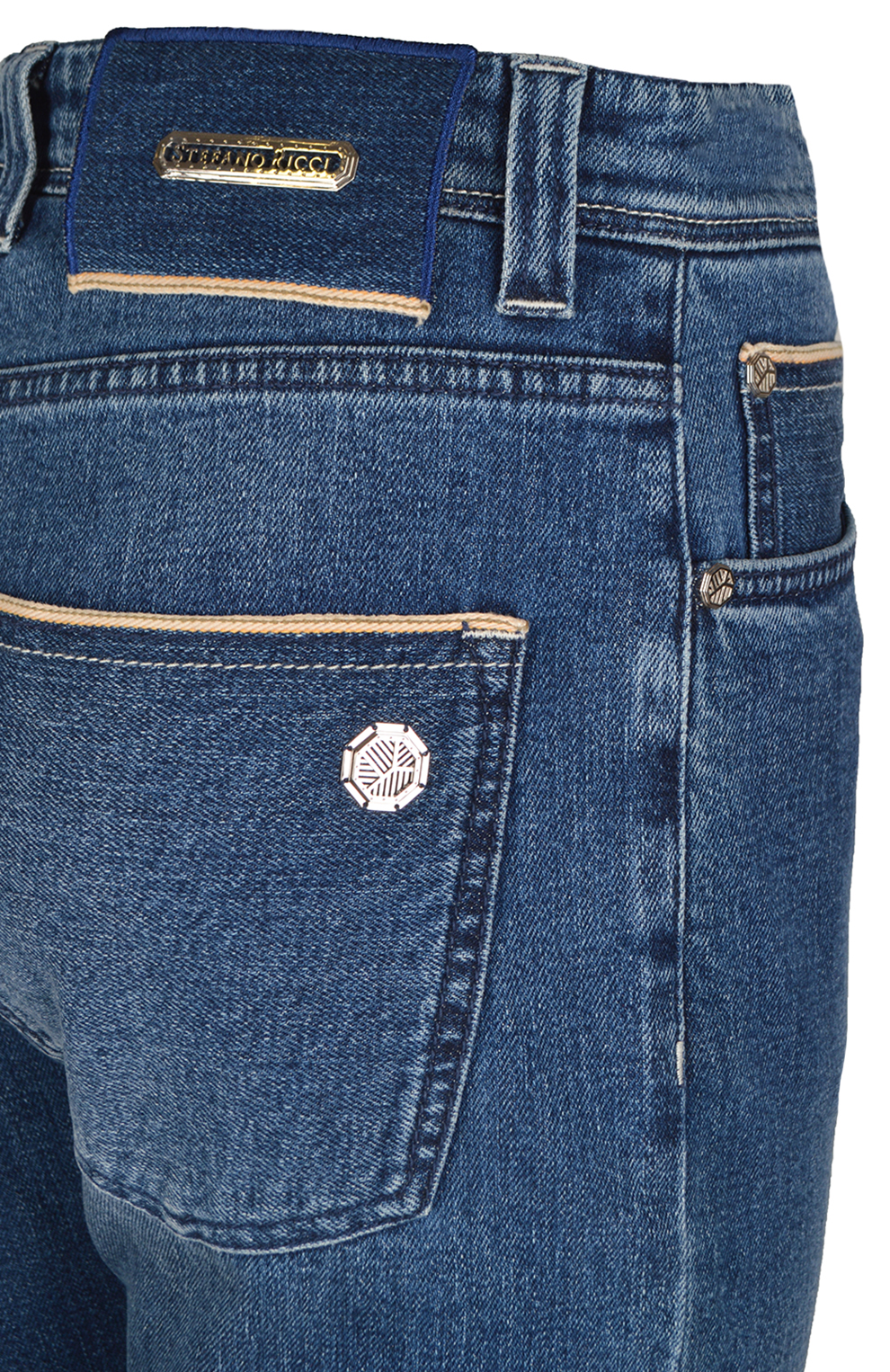 Джинсы прямого кроя