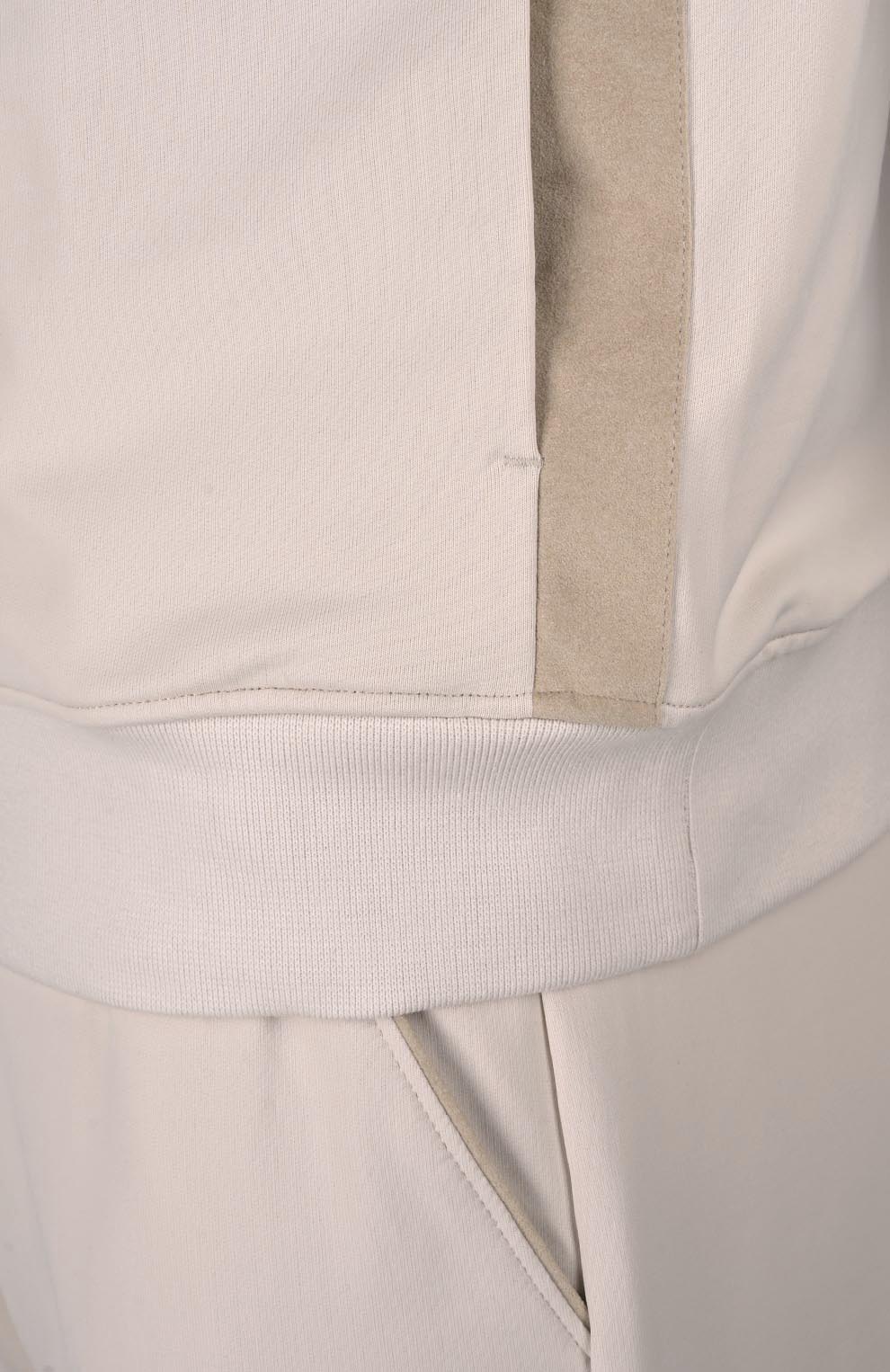 Спортивный костюм из эластичного хлопка и нейлона сливочного цвета