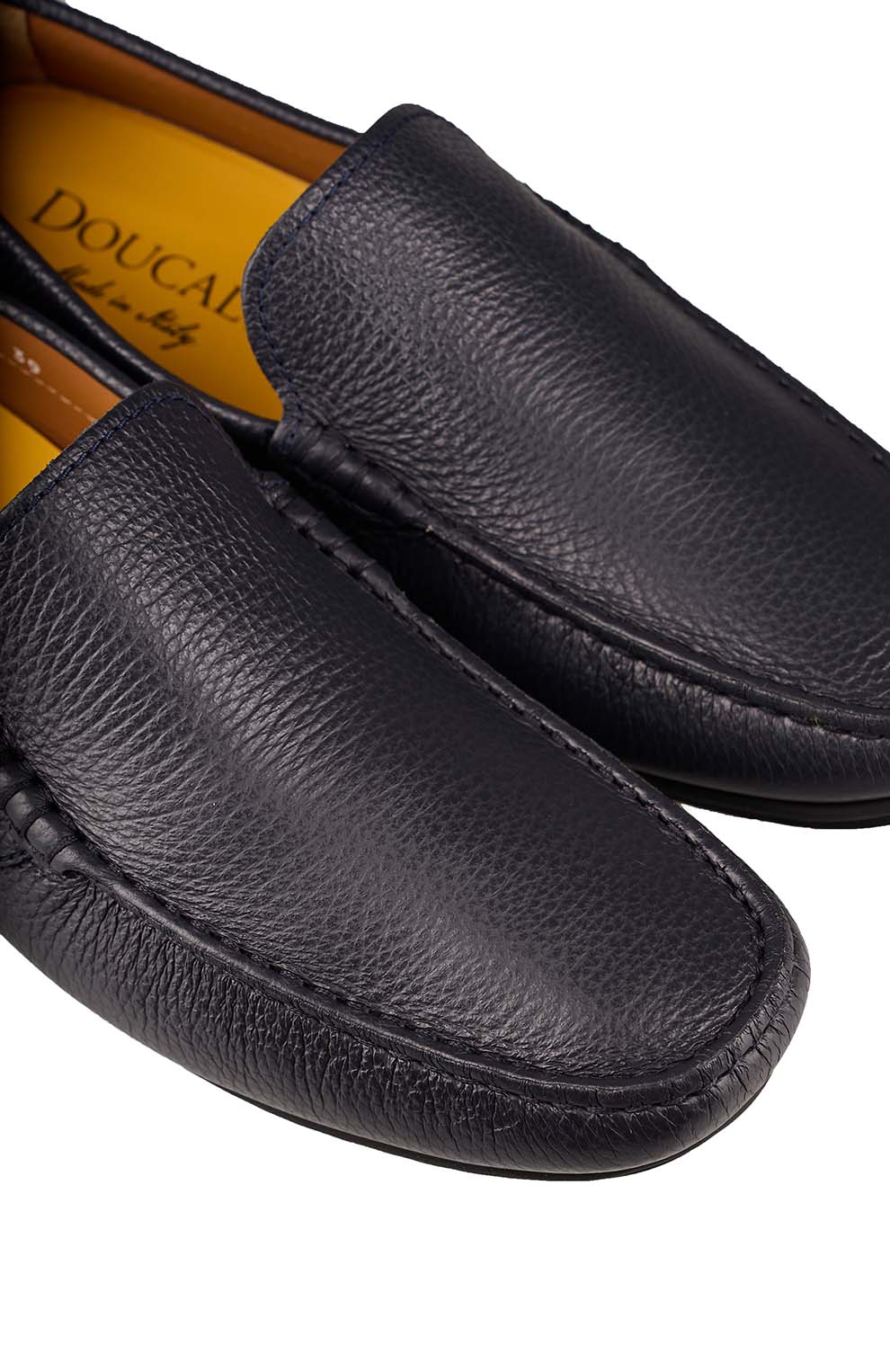 Кожаные мокасины