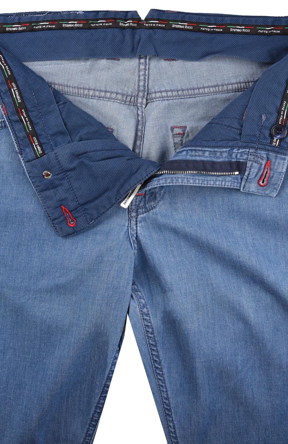 Джинсы прямого кроя