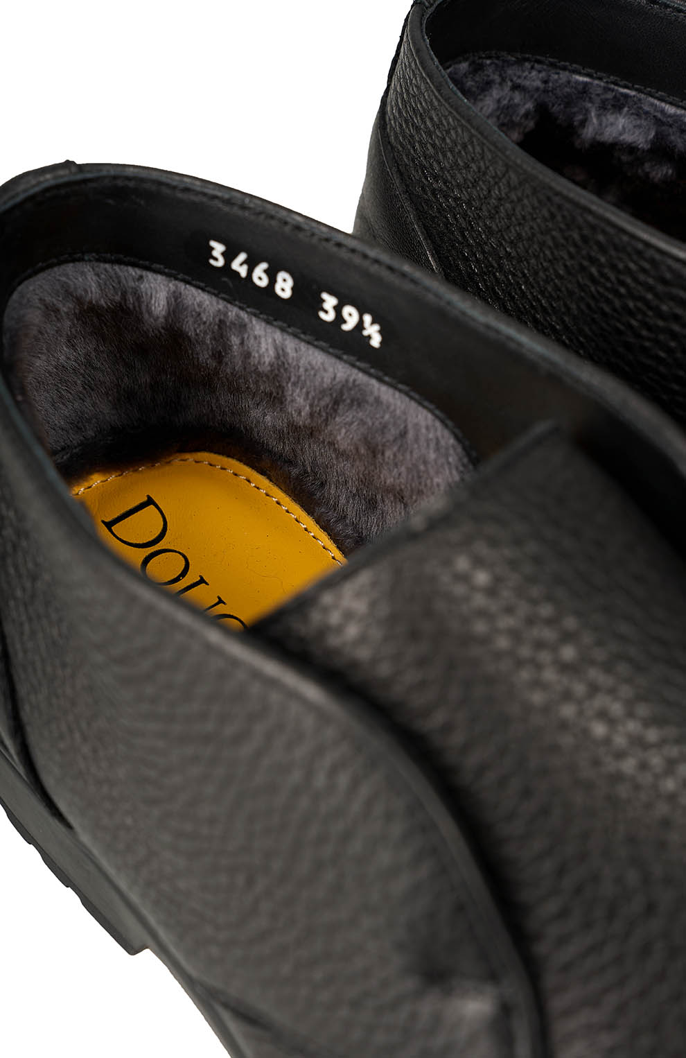 Ботинки-дезерты из зернистой кожи с утеплением из овчины