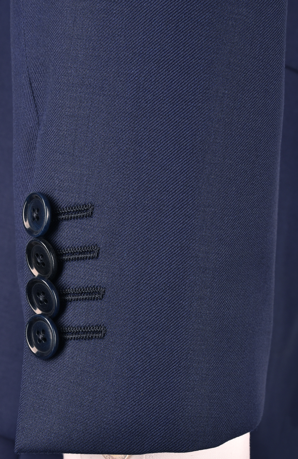 Шерстяной однобортный костюм