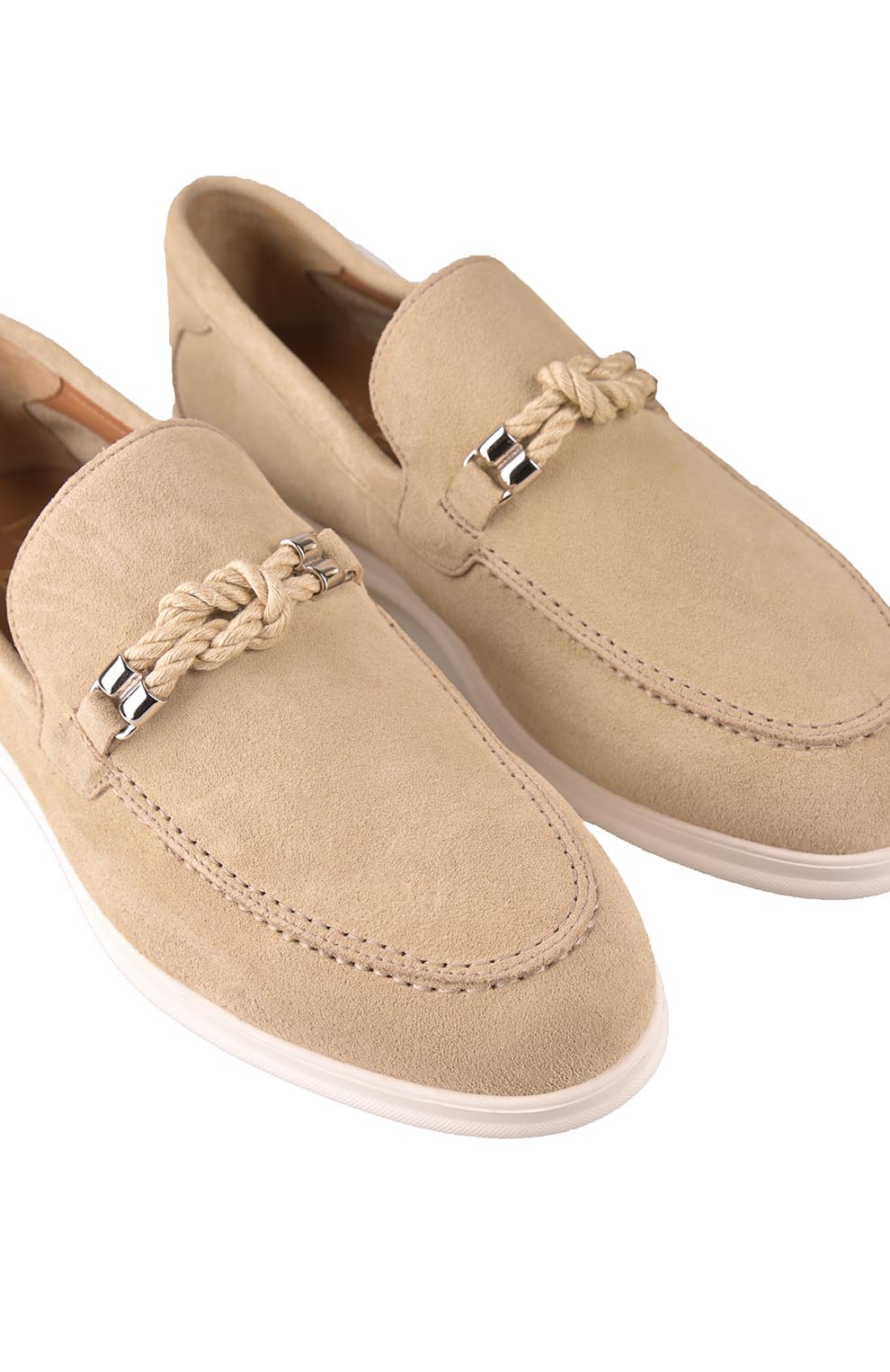 Замшевые лоферы с декором