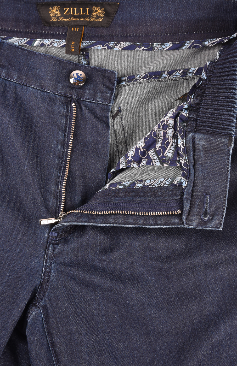 Джинсы из тонкого денима