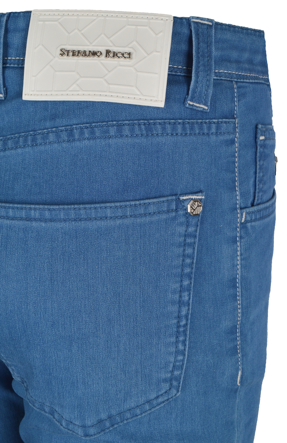 Джинсы прямого кроя