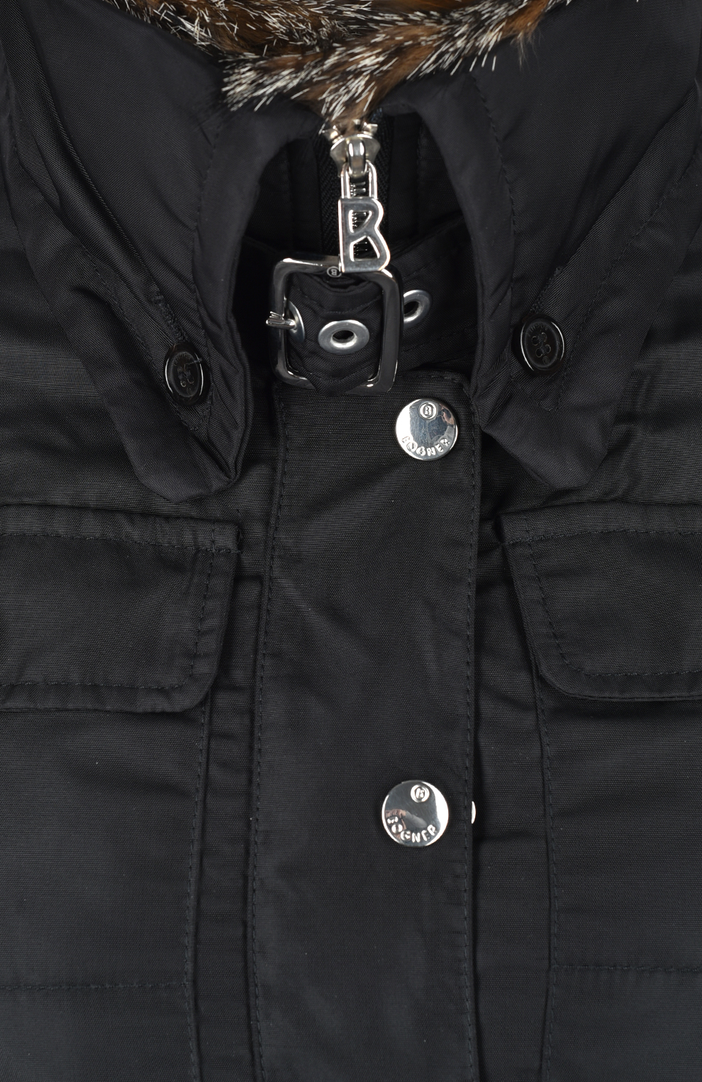 Куртка со съёмным меховым воротником