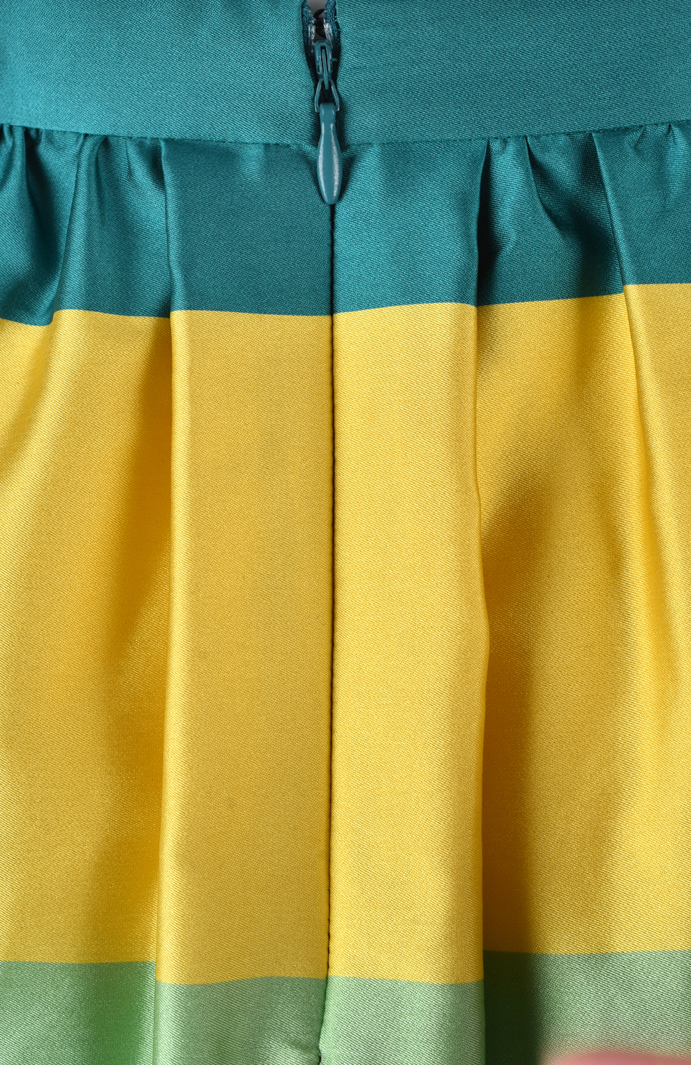 Мини - юбка с карманами